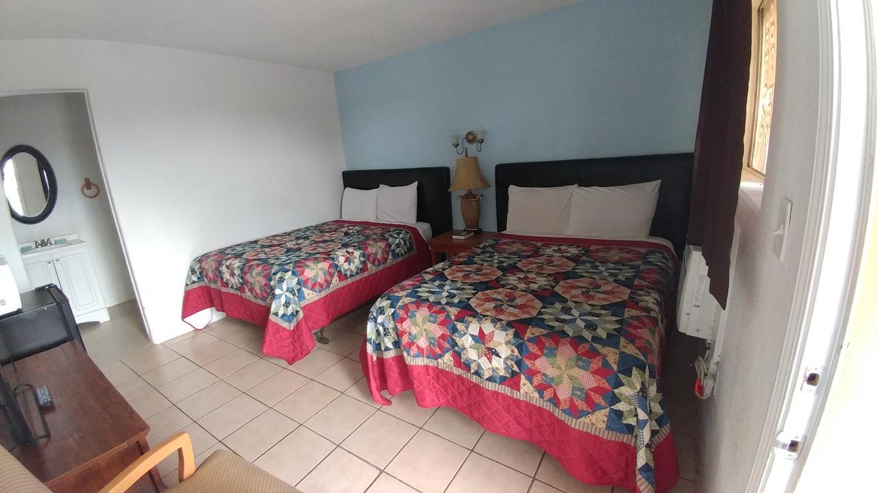 Anchor Motel & Rv Park Surfside Beach Esterno foto
